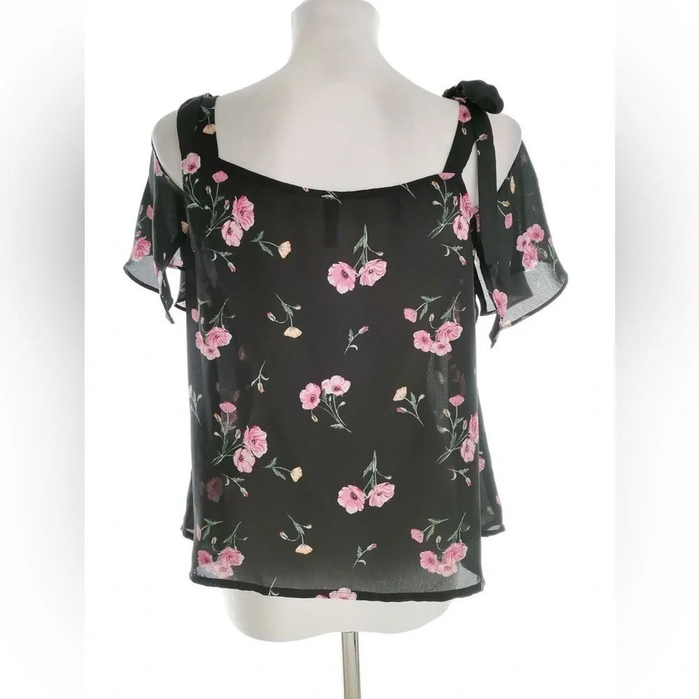 H&M Floral Semi Sheer Dainty Shoulder Tie Flutter Sleeve Summer Front Bow Blouse - Picture 3 of 8